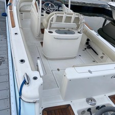 Chris-Craft Catalina 23