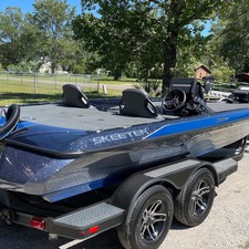 Skeeter ZXR 20
