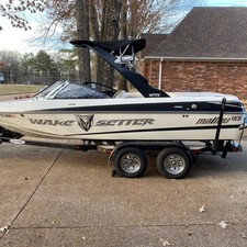 Malibu Wakesetter 20 VTX