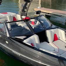 Malibu Wakesetter 21 VLX