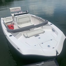 Yamaha 190 FSH Deluxe