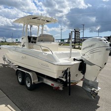 Boston Whaler 270 Dauntless