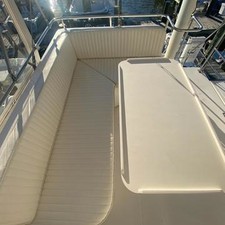 Carver 47 Motor Yacht