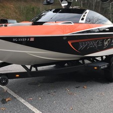 Malibu Wakesetter 21 VLX