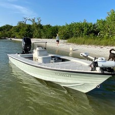 Hewes 16.9 redfisher