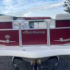 Hurricane fundeck 232