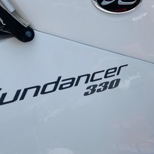 Sea Ray 330 Sundancer