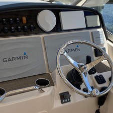 Grady-White Freedom 335