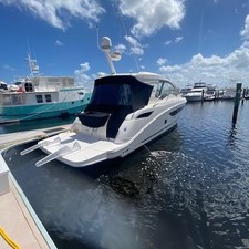 Sea Ray Sundancer 350 Coupe