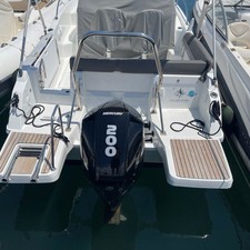 Jeanneau Cap Camarat 6.5 WA Serie 3