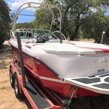 Super Air Nautique 210