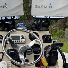 Hewes 16.9 redfisher