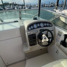Chaparral 240 Signature