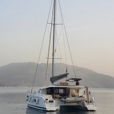 Fountaine Pajot Helia 44