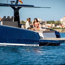 Tesoro T40