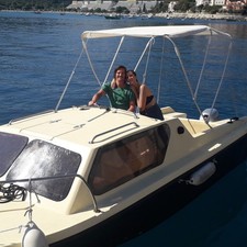 Gobbi 600 Cabin