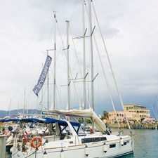 Beneteau Oceanis 35.1