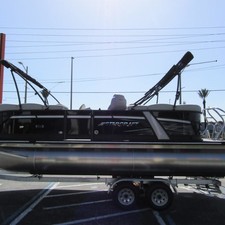 Starcraft Marine SLS 1