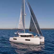 Lagoon 40