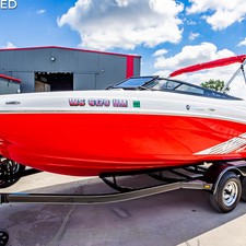 Yamaha Boats 212 SS