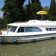Le Boat Tango