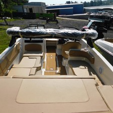 Bayliner VR6 BOWRIDER