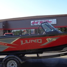 Lund Boats 1875 Crossover XS