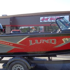 Lund Boats 1875 Crossover XS