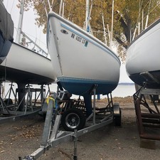 Avalon catalina 25 rf