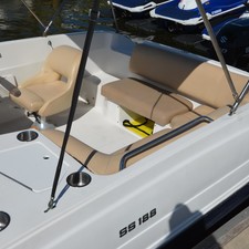 Hurricane 188 sport sundeck