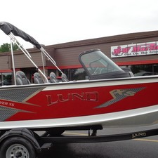 Lund Boats 1775 Crossover XS