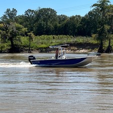 Carolina skiff 218 dlv