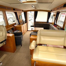 Grand Banks Eastbay