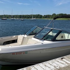 Boston Whaler 230 Vantage