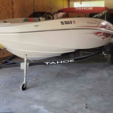 Tracker Guide V-16 Laker DLX T