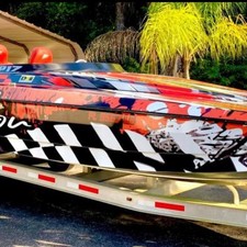 Motion Marine 26 Cat
