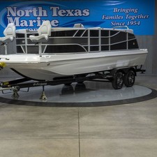 Hurricane fundeck 232