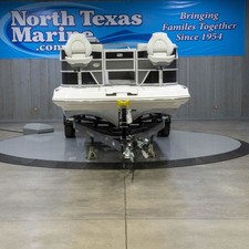 Hurricane fundeck 232