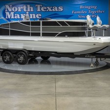 Hurricane fundeck 232