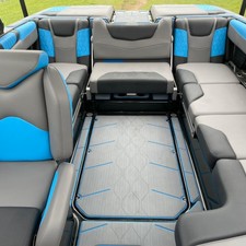Malibu M220
