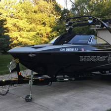Malibu Wakesetter 23 LSV