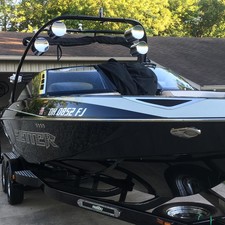 Malibu Wakesetter 23 LSV