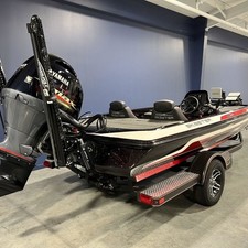 Skeeter ZX150