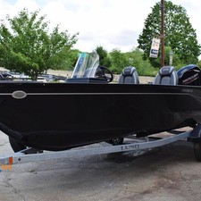 Lund Boats 1650 Rebel XS SS