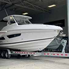 Regal 33 SAV
