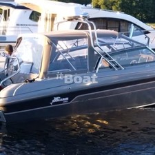 Yamarin Cross 75 Bow Rider