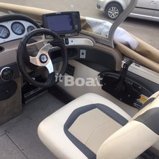 Crestliner 1750 Super Hawk