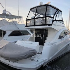 Sea Ray 47 Sedan Bridge