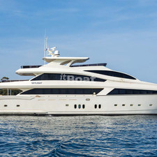 SKYLIGHT CBK Super Yacht