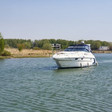 Sealine S37